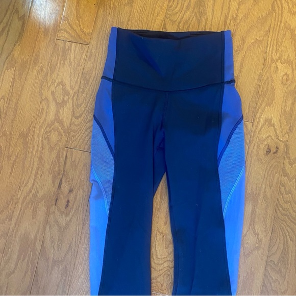 Lululemon “Colour Me Ombre” Crop leggings | Size 2 - Picture 6 of 7